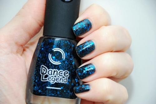 Глиттер для ногтей. Что это такое