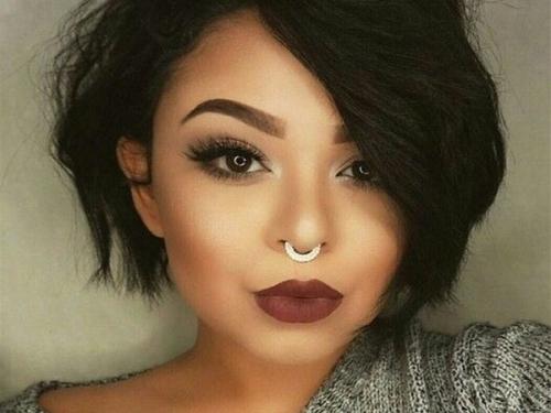 Стрижка 2019 на кудрявые волосы. Полезная привычка: 5 лучших масел для ухода за кутикулой 10 Стрижка 2019 на кудрявые волосы. Полезная привычка: 5 лучших масел для ухода за кутикулой 10