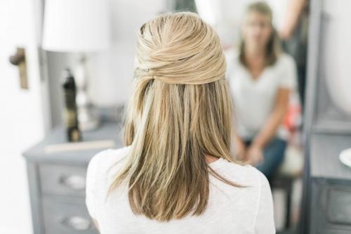 Мастер-класс по прическам своими руками. Оригинальный хвостик — простая причёска на средние волосы