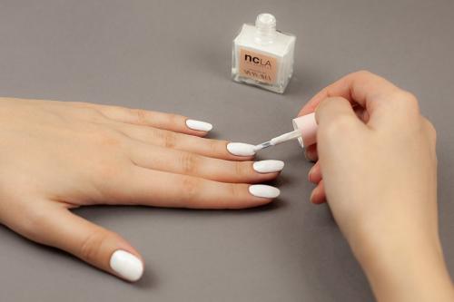 Маникюр со втиркой френч. Маникюр с втиркой: крутые идеи, модные тренды 15