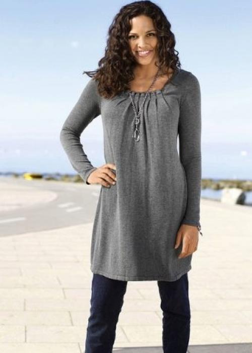 Модные туники осень 2019. Туники осени 2019 — идеальный предмет гардероба для холодного сезона 14