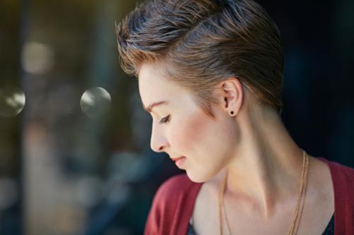 Укладка феном на короткие волосы. Особенности укладки на короткие волосы