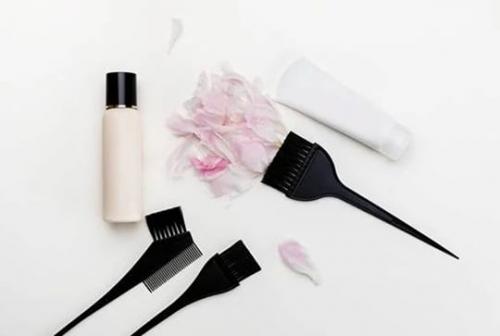 Какие профессиональные средства для окрашивания рекомендуют стилисты. Тонирующая краска для волос: идеальный цвет без аммиака