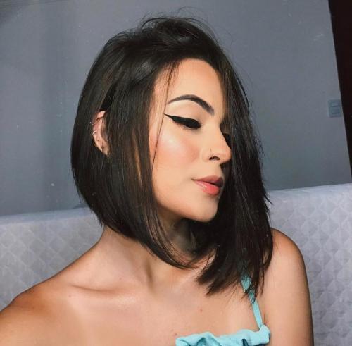 Как укладывать каре каждый день. Стрижка каре: 17 способов укладки, которые помогут каждый день выглядеть по-новому