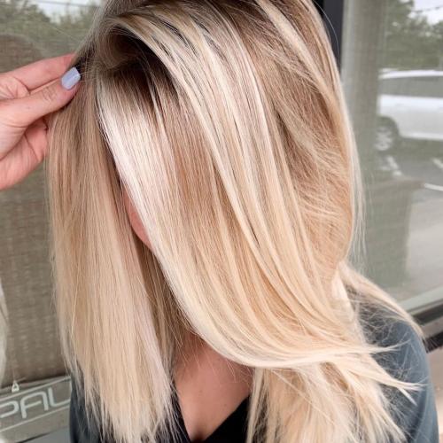 Обесцвечивание волос краска. Особенности осветляющей краски для волос