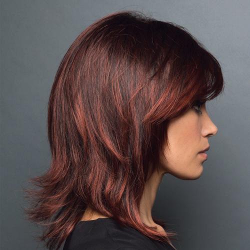 Каскадные стрижки на средние волосы с челкой. Модная стрижка каскад на средние волосы в 2022 году с фото