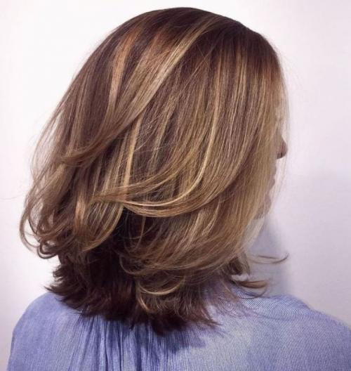 Модные многослойные стрижки на средние волосы без челки. Стрижки слоями