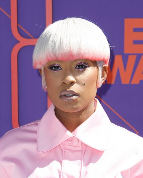 Стрижки на короткие волосы. Модные короткие стрижки: 200 лучших образов и все про короткую длину