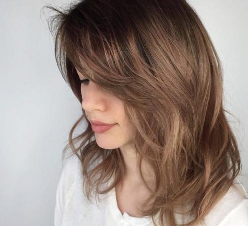 Многослойная стрижка с градуировкой. (+135 фото) Градуированный каскад на средние волосы