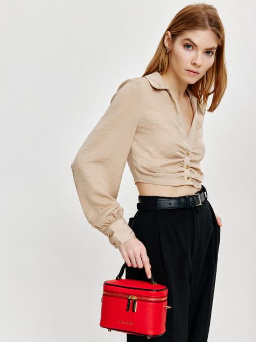 Какие сумки лучше всего сочетаются с этим нарядом. Подбираем одежду под цвет сумки