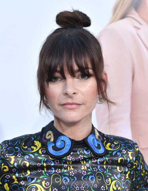 Каштановый цвет волос: палитра. Каштановый цвет волос: что за цвет и какие есть оттенки