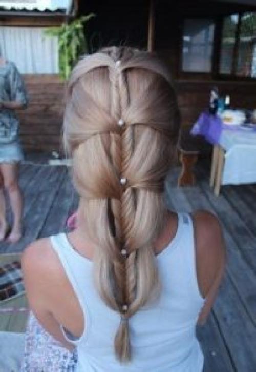 Рыбий хвост 2 косы пошагово. Как заплести косу рыбий хвост, пошаговая инструкция. Варианты плетения с фото