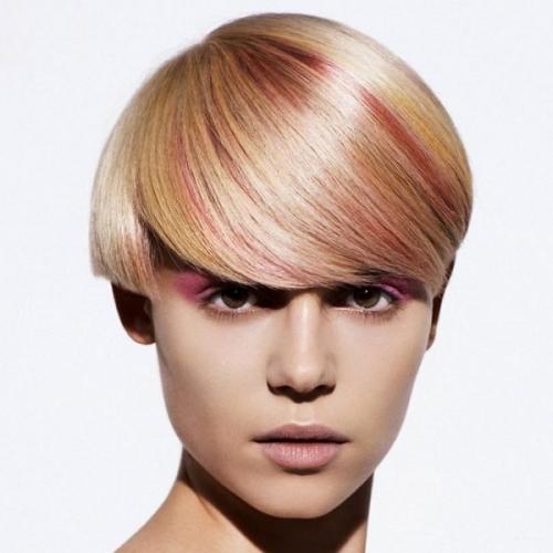 Розовые пряди на русых волосах. Мелирование розовым цветом – плюсы и минусы, фото до и после, что это такое, сколько держится и кому идет