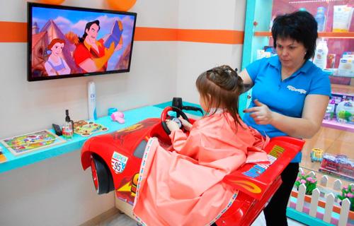 Как подстричь ребёнка без скандалов и истерик. Как подстричь ребенка без истерик