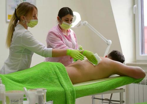 Мужская депиляция глубокое бикини. Подготовка к мужскому шугарингу глубокого бикини