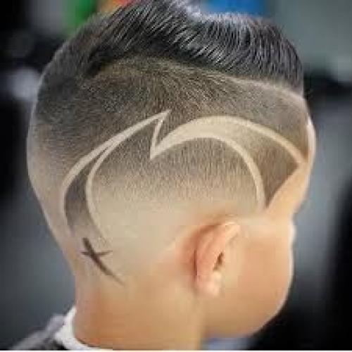 Рисунки на голове для мальчиков. Стрижки для мальчиков с рисунком на висках — фото причесок