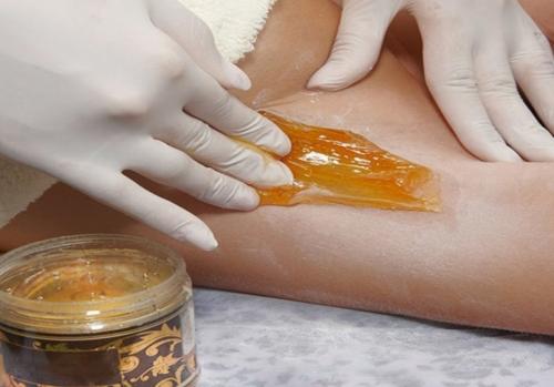 Шугаринг глубокое бикини первый раз. Выбор сахарной массы — готовая или домашняя?