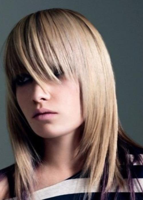 Неформальные стрижки на средние волосы. Стильные прически 02