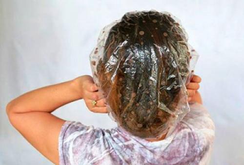 Маска для волос с медом и яйцом. Лучший рецепт для роста волос: маска с яйцом и медом