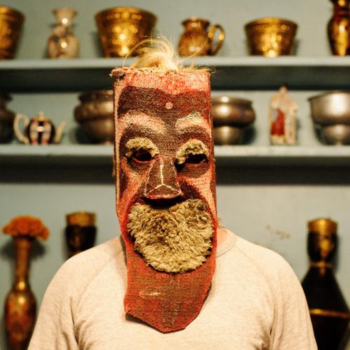 В каких культурах и традициях используются маски из лука. Однажды мне довелось побывать на кубачинской свадьбе. И было всё, как на старых фотоснимках. И была почти полночь.