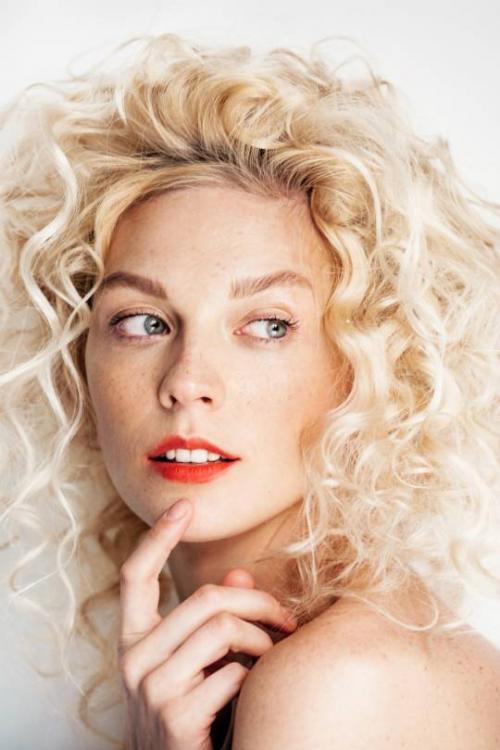 Долговременная укладка на средние волосы. Плюсы и минусы долговременной укладки