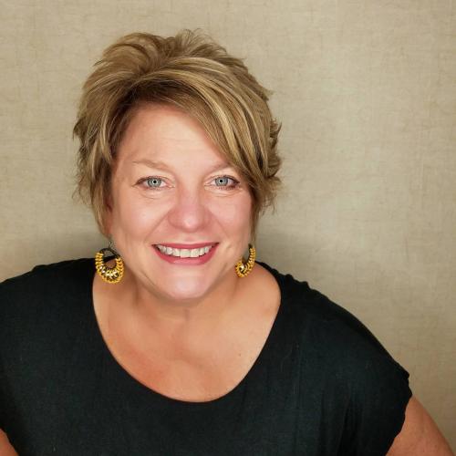 Стрижки для тонких и редких волос после 50 лет. Стрижки после 50 лет с челкой на тонкие волосы: 17 самых лучших идей