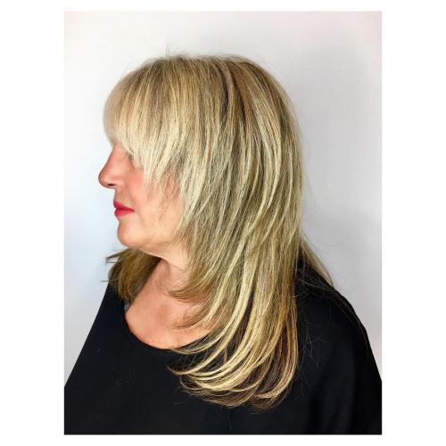 Стрижки для тонких и редких волос после 50 лет. Стрижки после 50 лет с челкой на тонкие волосы: 17 самых лучших идей