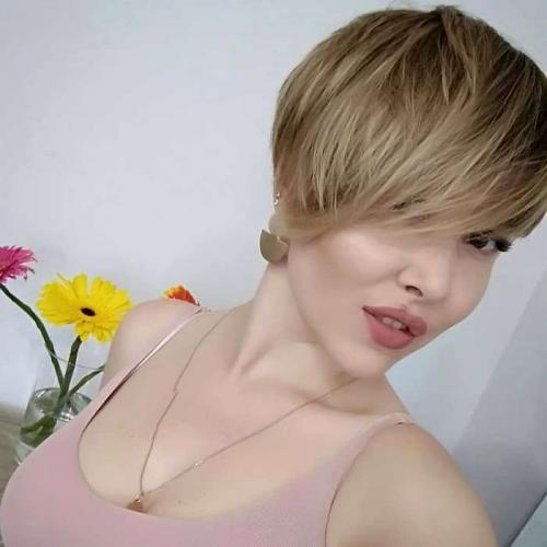 Лучшие стрижки для тонких волос 2023. Какие стрижки для тонких и коротких волос будут модными и стильными в 2023 году 22 Лучшие стрижки для тонких волос 2023. Какие стрижки для тонких и коротких волос будут модными и стильными в 2023 году 22