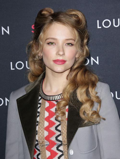 Укладка волос локоны. Локоны: 15 видов, названия и разные способы укладки