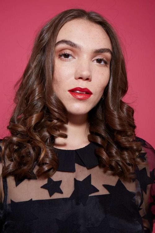 Укладка волос локоны. Локоны: 15 видов, названия и разные способы укладки