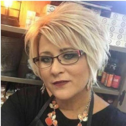 Женские стрижки на тонкие волосы. Каре 29 Женские стрижки на тонкие волосы. Каре 29