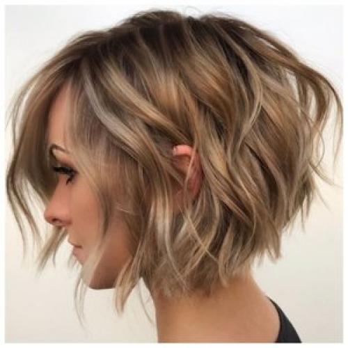 Повседневные прически на каре. Как уложить каре? Выбираем способ в зависимости от особенностей стрижки