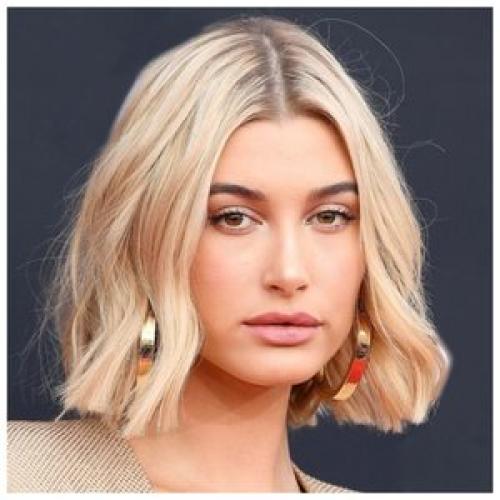 Повседневные прически на каре. Как уложить каре? Выбираем способ в зависимости от особенностей стрижки