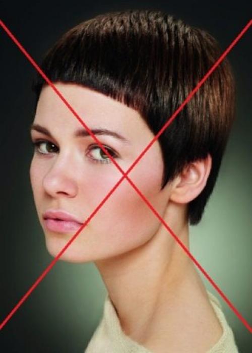 Укладка утюжком на средние волосы. Укладка волос утюжком: прямые завить, кудрявые распрямить 16