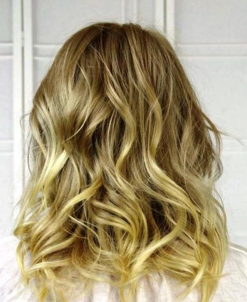 Локоны на средние волосы. Прически с локонами для волос средней длины 22 Локоны на средние волосы. Прически с локонами для волос средней длины 22