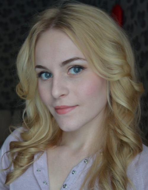 Локоны на средние волосы. Прически с локонами для волос средней длины 18 Локоны на средние волосы. Прически с локонами для волос средней длины 18