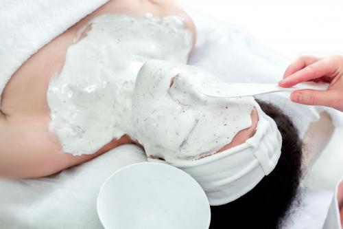 Домашняя маска для волос из меда и лука: простой рецепт для здоровья и блеска 01 Домашняя маска для волос из меда и лука: простой рецепт для здоровья и блеска 01