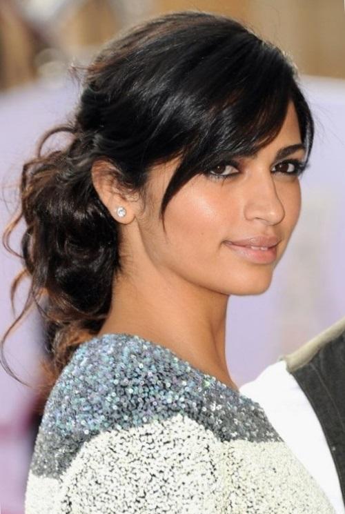 Прически на средние волосы с челкой на каждый день. Прически на средние волосы с челкой – фото