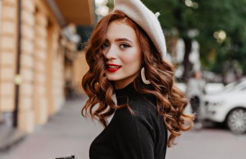 Какие модные тенденции сейчас актуальны в отношении проборов. Прически: основные бьюти-тренды 2025