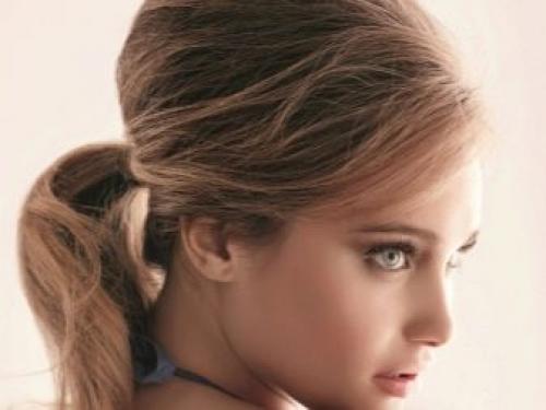 Прически на тонкие волосы средней длины. Какую выбрать стрижку по возрасту 21