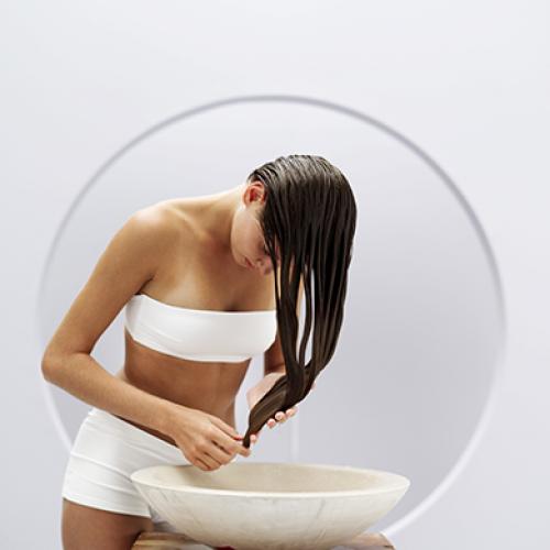 Профессиональный уход за сухими волосами. Интро