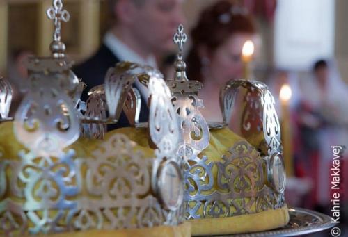 Венчание причин. Таинства не имеют обратной силы — нельзя раскреститься, разъисповедоваться, распричаститься, развенчаться