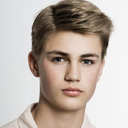 Как подобрать прическу подростку. Актуальные стрижки для подростка 13-17 лет