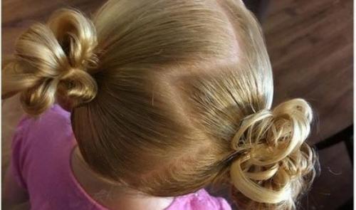 Причёски для девочек в садик на короткие волосы. Красивые причёски с короткими волосами для девочек в школу, садик, простые за 5 минут, косички, инструкции с фото