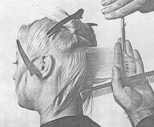 Женская короткая стрижка пошагово. Как правильно подстричь женщину – пошагово 06 Женская короткая стрижка пошагово. Как правильно подстричь женщину – пошагово 06