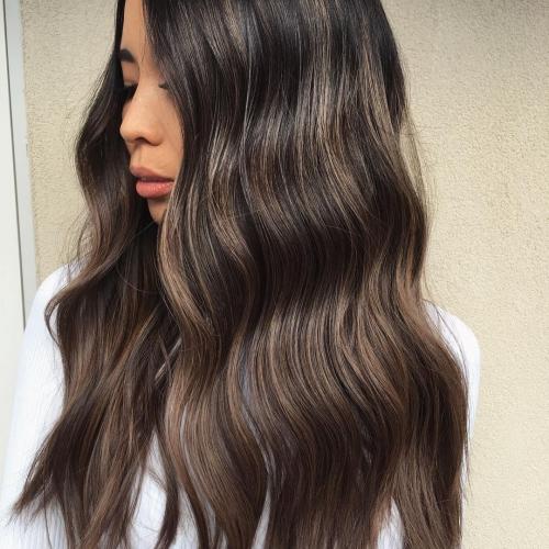 Окрашивание прядями на темные волосы. ТОП-5 видов мелирования на темные волосы