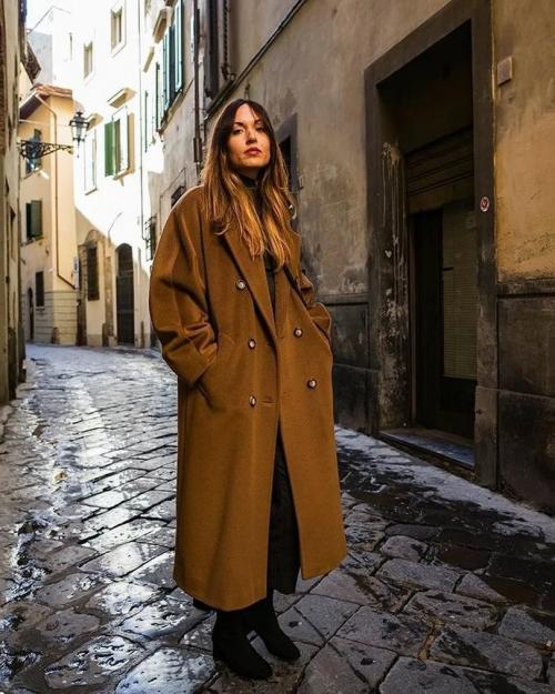 С чем носить пальто оверсайз женское. Пальто оверсайз