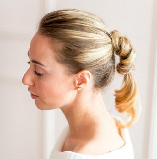 Прически с косами легкие. 1 Коса на каждый день в конском хвостике