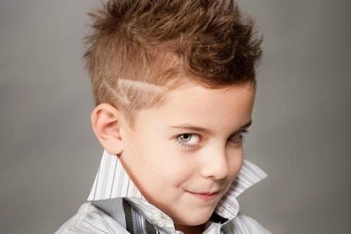 Модные стрижки для мальчиков 10-12 лет. Модные мальчиковые прически до 10 лет – описание и фото
