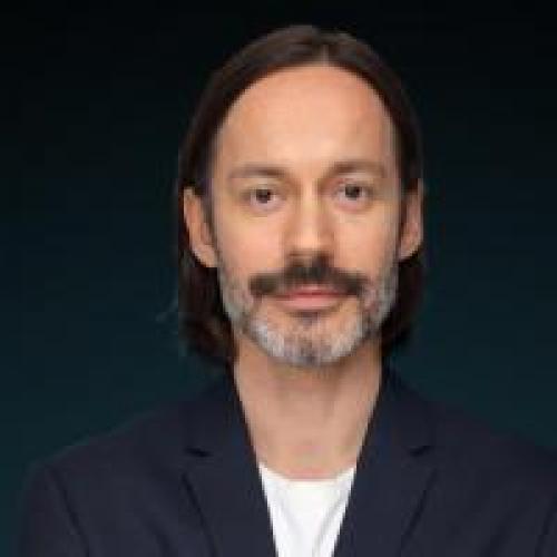 Жемчужно-пепельный цвет волос. Драгоценный мой: за что мы любим жемчужный блонд?